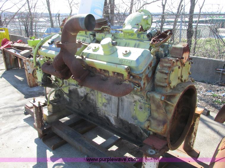 image for item G3014 Detroit 16V71 diesel engine core