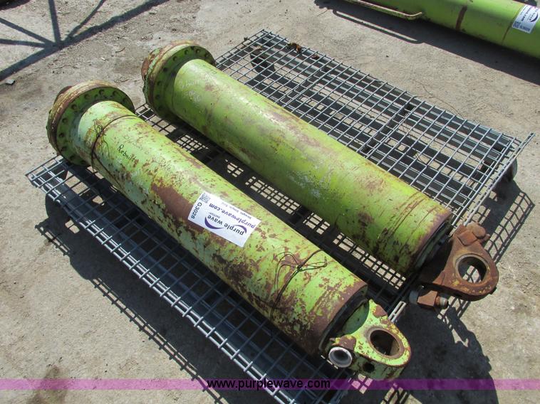 image for item G3028 (2) rebuilt ejector cylinders for Terrex S/TS24B scrapers