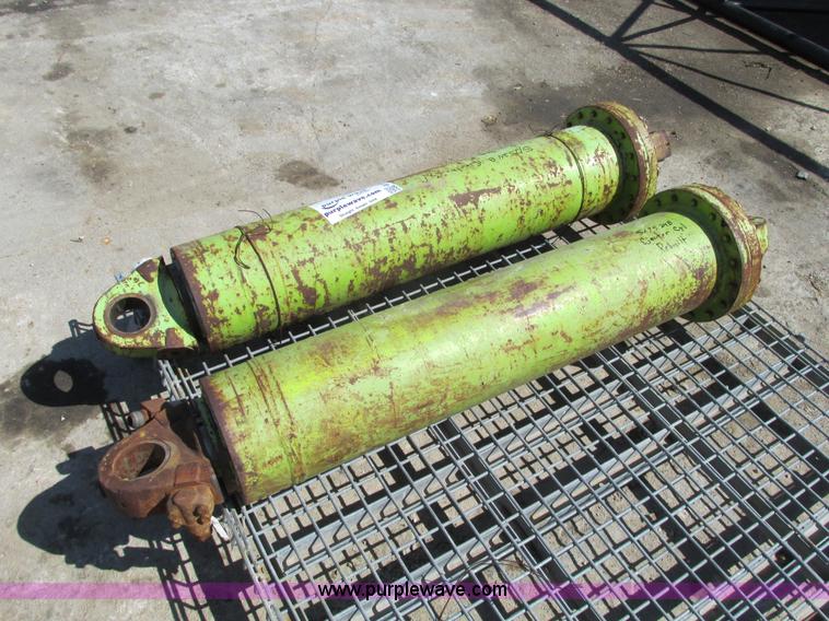 image for item G3028 (2) rebuilt ejector cylinders for Terrex S/TS24B scrapers