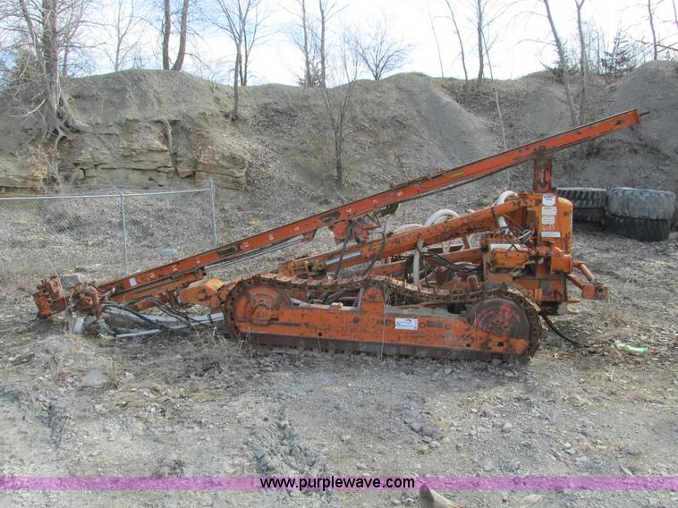 image for item G3043 Ram M52A track drill