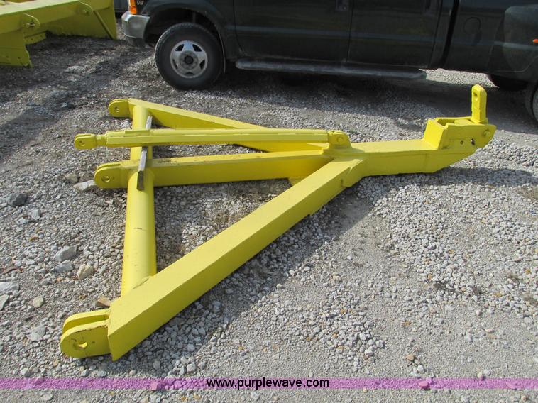 image for item G3044 18' pull behind box blade