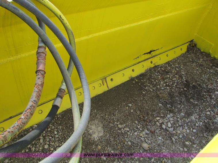 image for item G3044 18' pull behind box blade