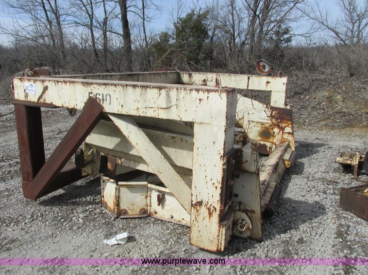 image for item G3046 Rock blade for dozer