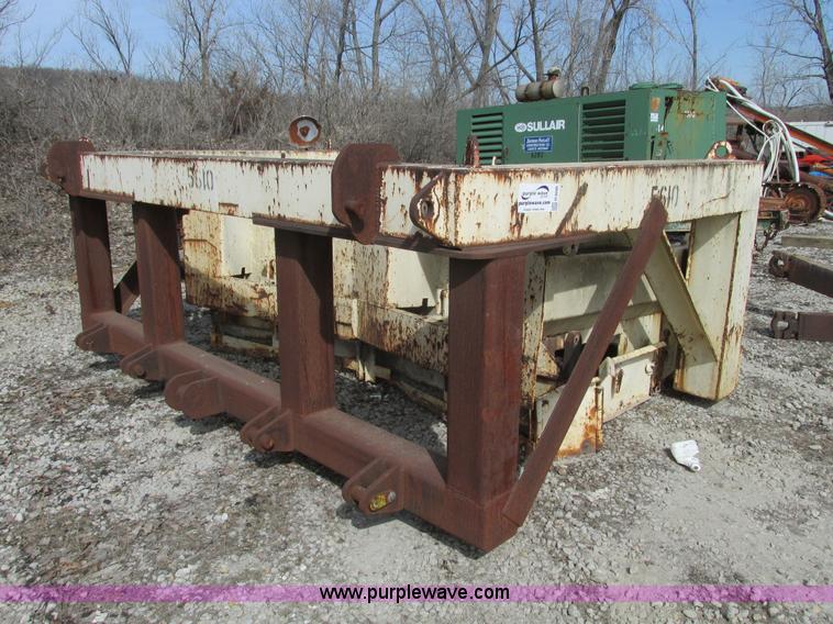 image for item G3046 Rock blade for dozer