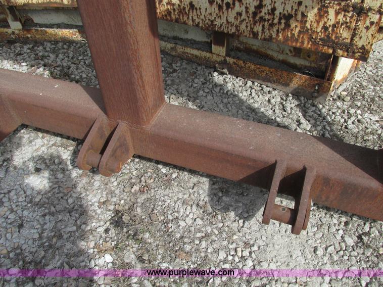 image for item G3046 Rock blade for dozer