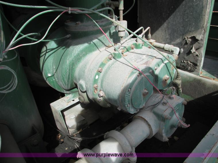 image for item G3047 Sullair 7500TQ air compressor