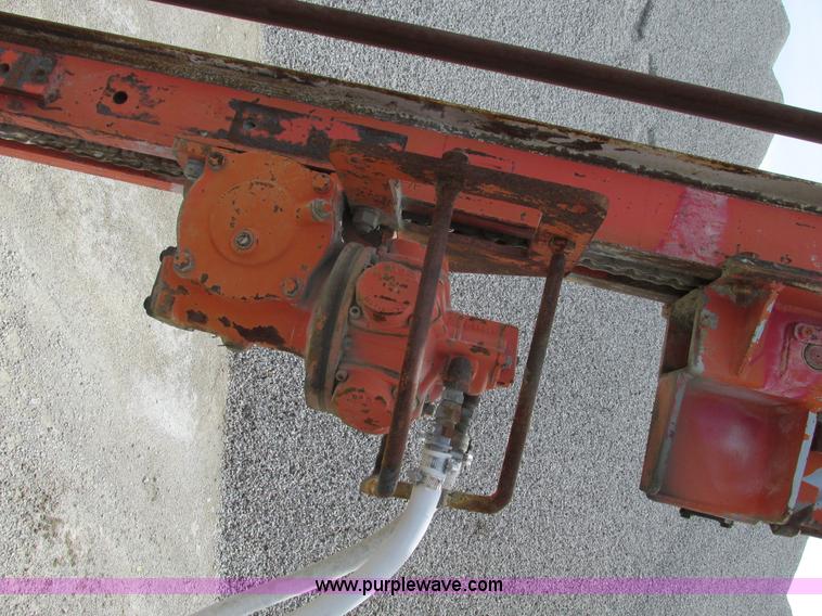 image for item G3061 Sullivan SCM55 self-contained compressor/rock drill