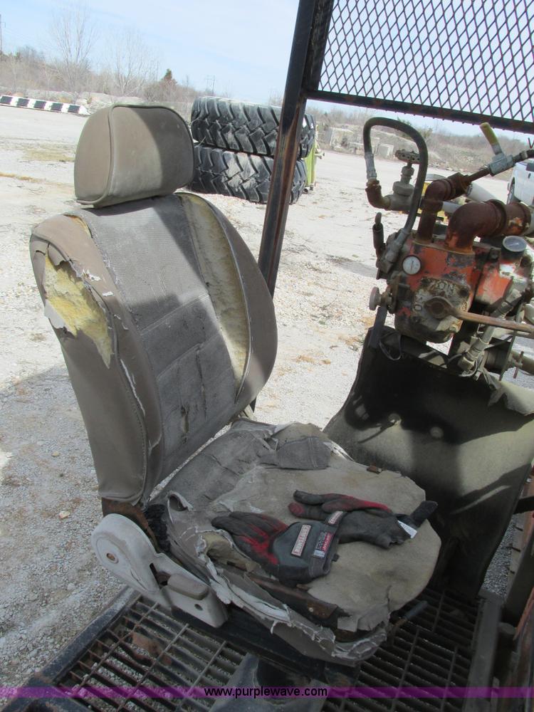 image for item G3061 Sullivan SCM55 self-contained compressor/rock drill