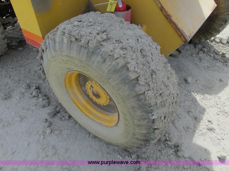 image for item G3064 Calavar RT48A boom lift