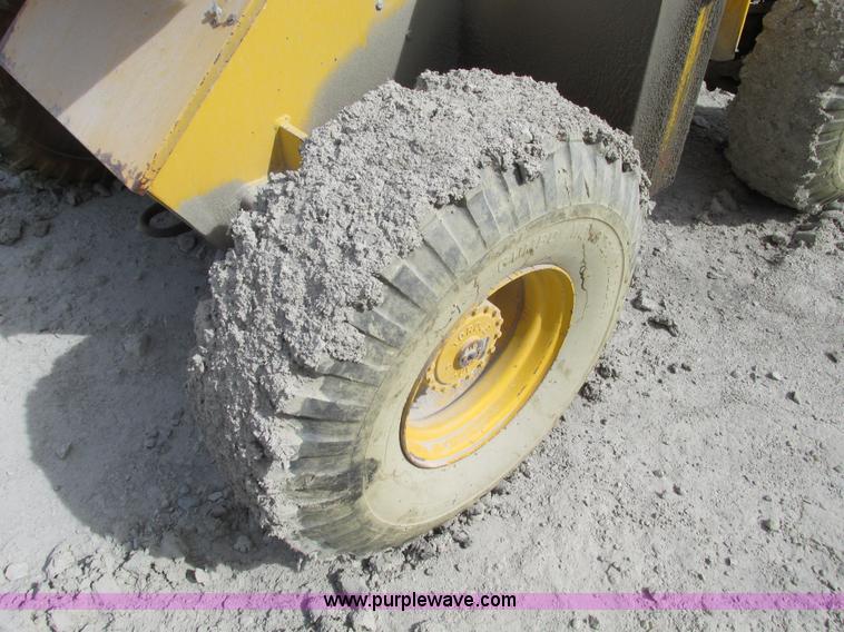 image for item G3064 Calavar RT48A boom lift