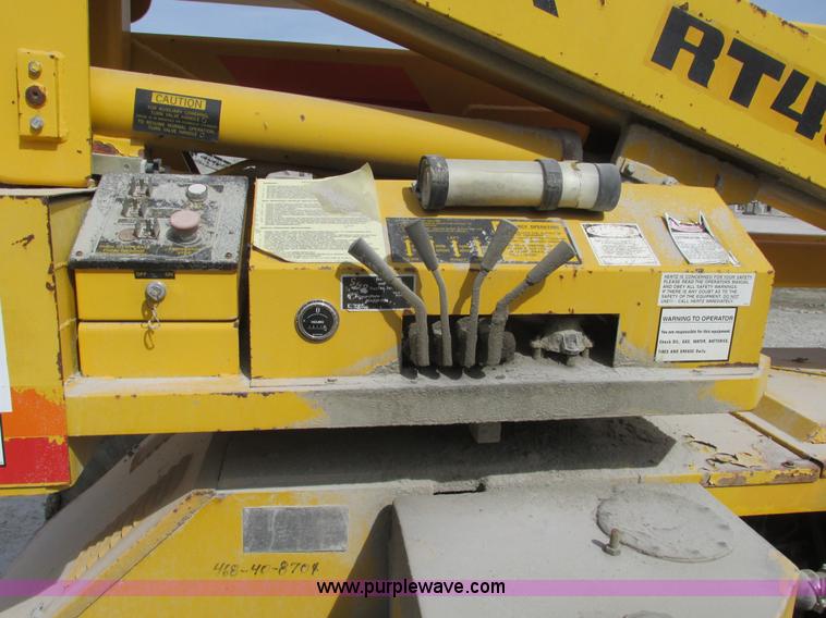image for item G3064 Calavar RT48A boom lift