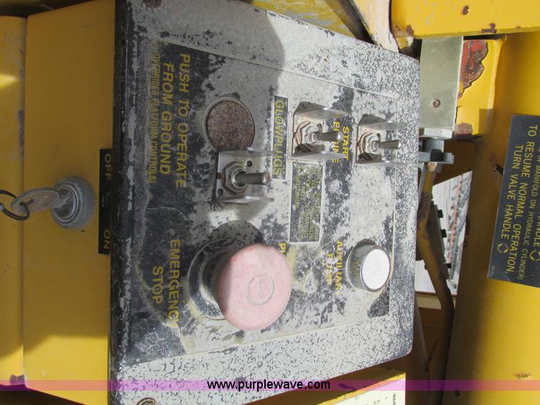 image for item G3064 Calavar RT48A boom lift