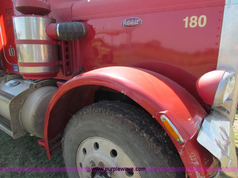 image for item G4191 1984 Peterbilt dump truck