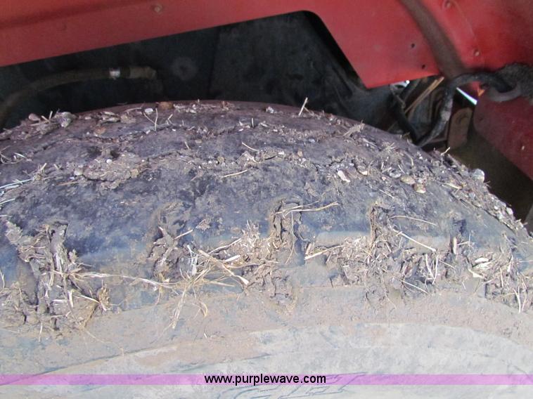 image for item G4191 1984 Peterbilt dump truck