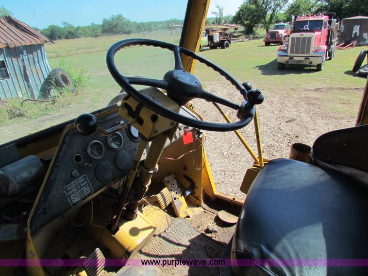 image for item G4201 1969 Allis Chalmers 545H wheel loader