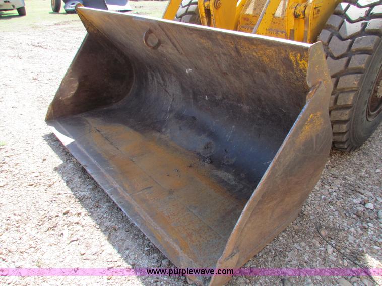 image for item G4201 1969 Allis Chalmers 545H wheel loader