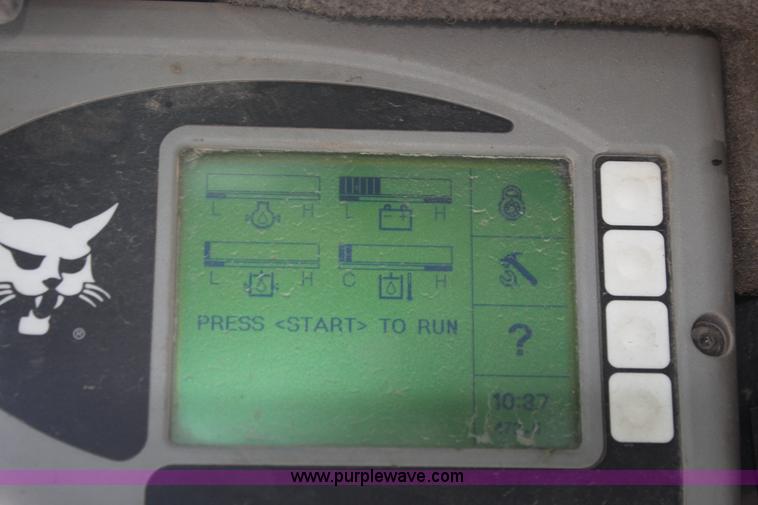 image for item G4203 2008 Bobcat S300 skid steer