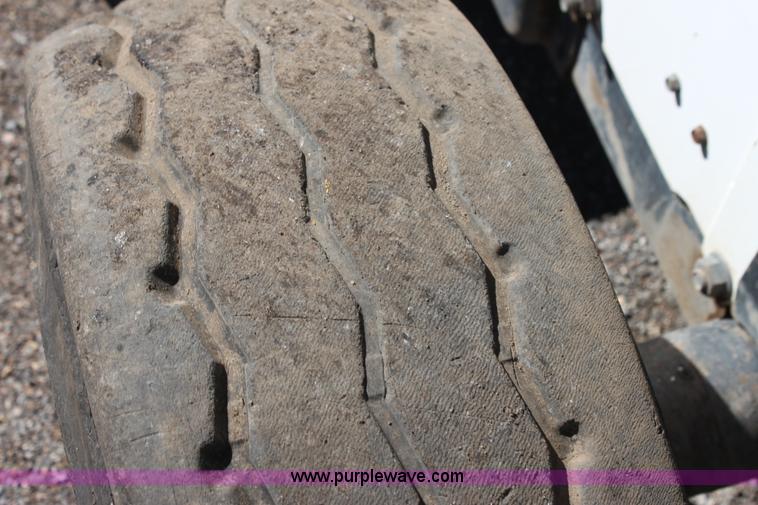 image for item G4203 2008 Bobcat S300 skid steer