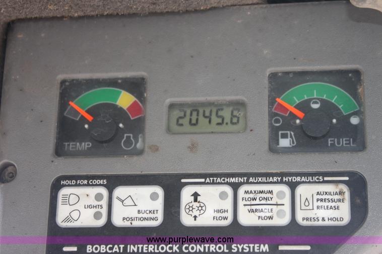 image for item G4204 2008 Bobcat S250 skid steer