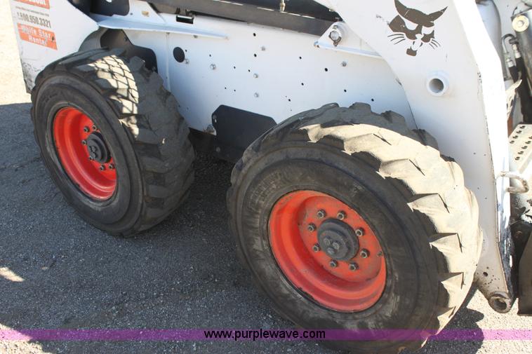 image for item G4204 2008 Bobcat S250 skid steer