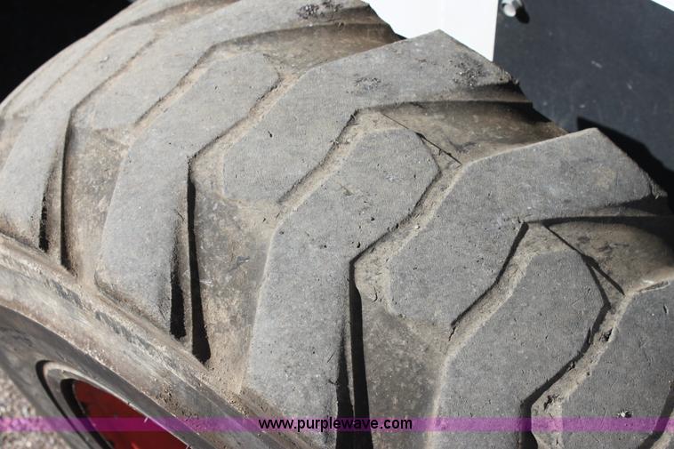 image for item G4204 2008 Bobcat S250 skid steer