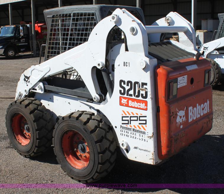 image for item G4205 2006 Bobcat S205 skid steer