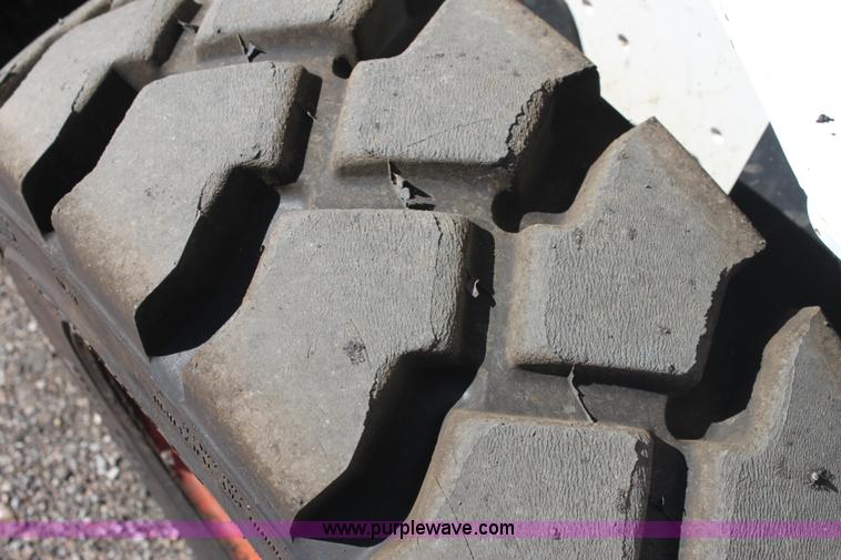 image for item G4205 2006 Bobcat S205 skid steer