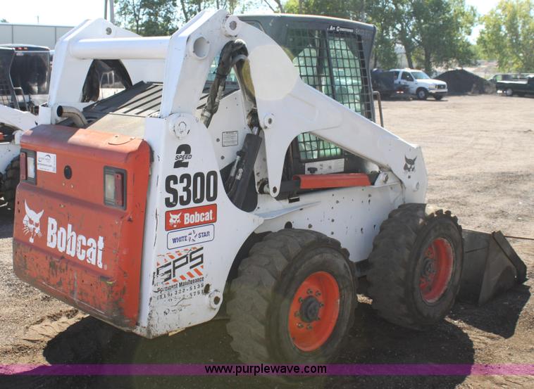 image for item G4206 2007 Bobcat S300 skid steer