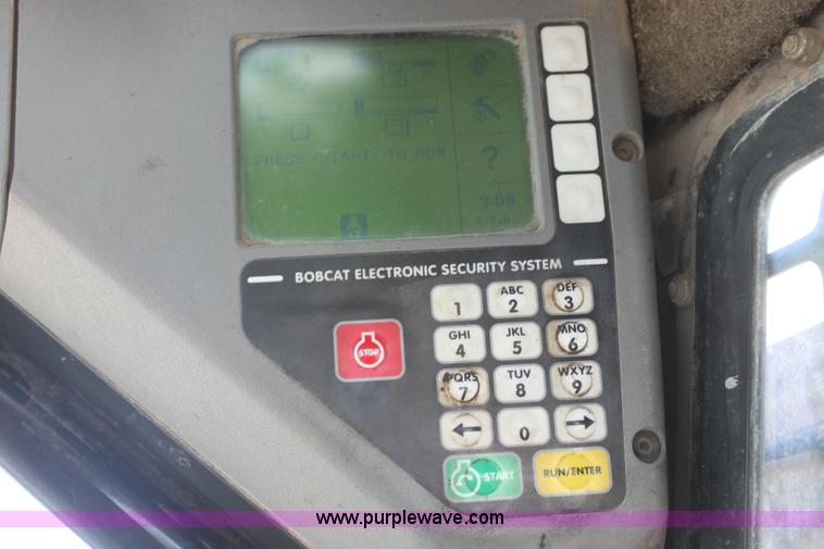 image for item G4206 2007 Bobcat S300 skid steer