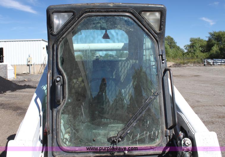 image for item G4206 2007 Bobcat S300 skid steer