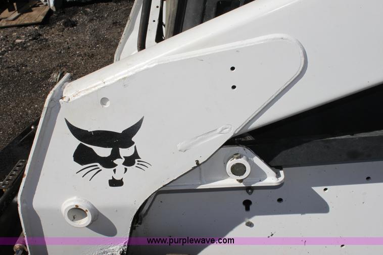 image for item G4206 2007 Bobcat S300 skid steer