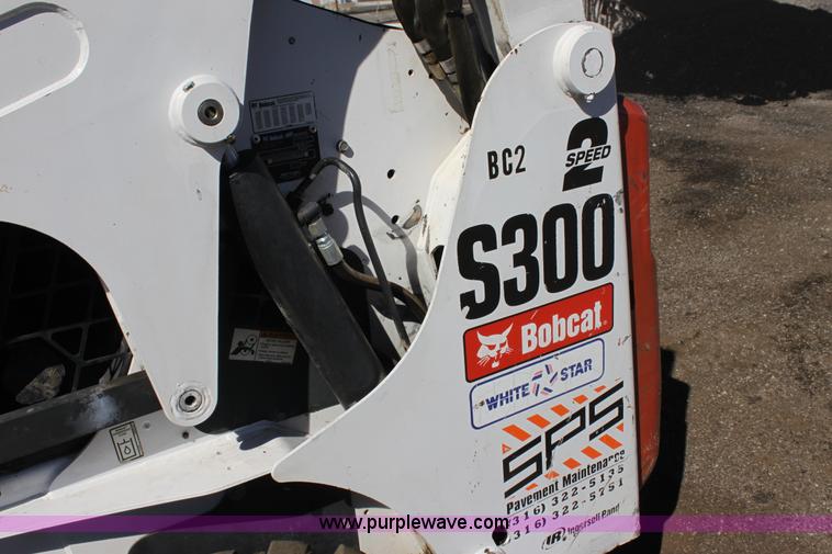 image for item G4206 2007 Bobcat S300 skid steer