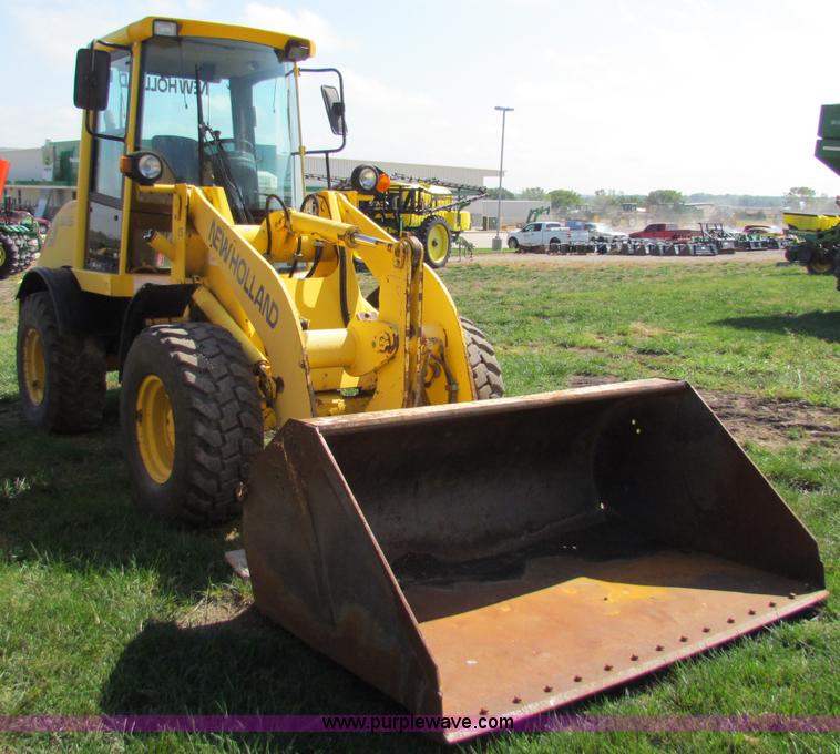 image for item G4225 New Holland LW80B wheel loader