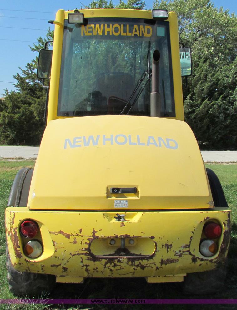 image for item G4225 New Holland LW80B wheel loader