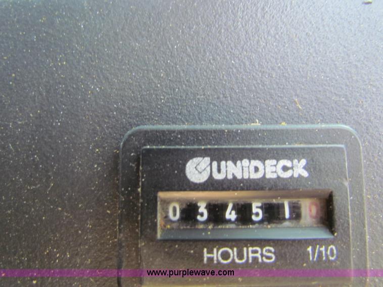 image for item G4225 New Holland LW80B wheel loader