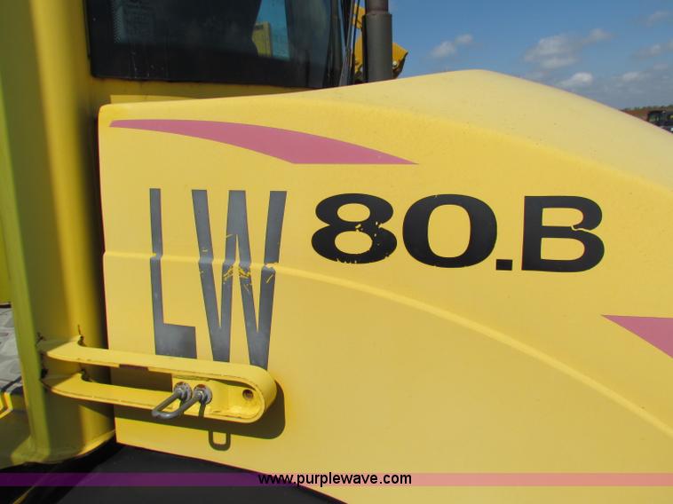 image for item G4225 New Holland LW80B wheel loader