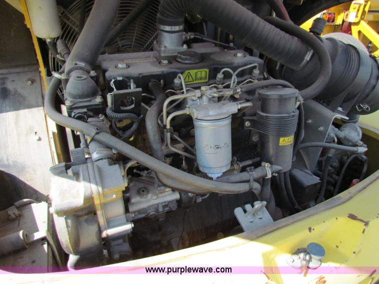 image for item G4225 New Holland LW80B wheel loader