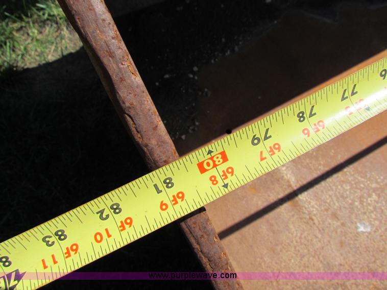 image for item G4225 New Holland LW80B wheel loader