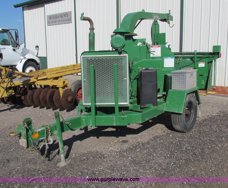 image for item G4258 Bandit 250 mobile chipper shredder