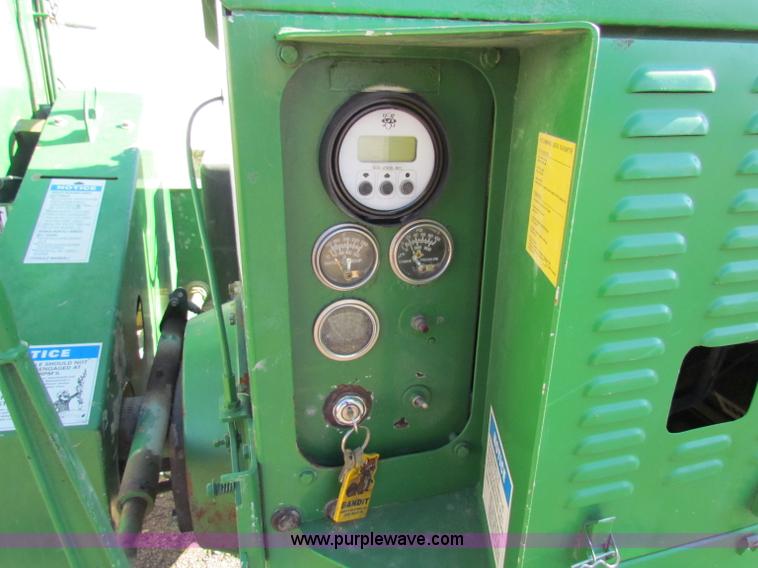 image for item G4258 Bandit 250 mobile chipper shredder