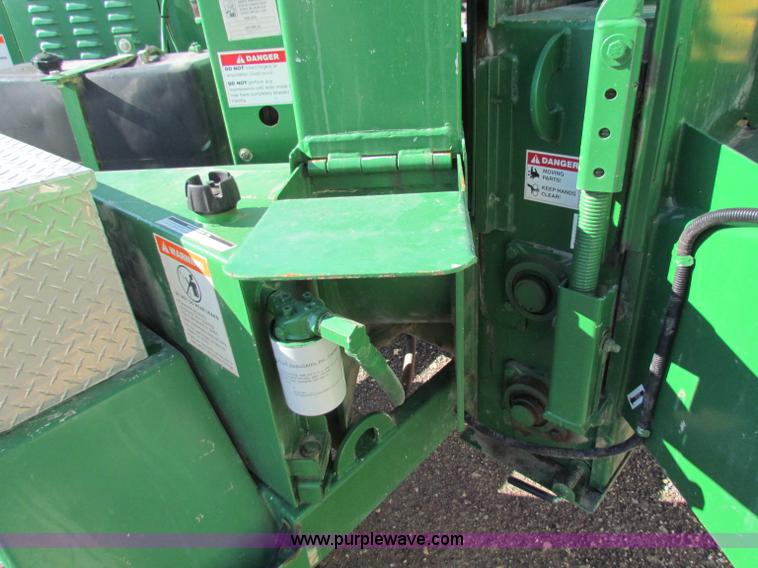 image for item G4258 Bandit 250 mobile chipper shredder