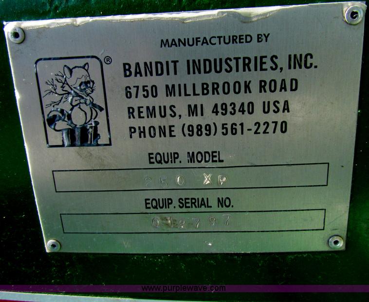 image for item G4258 Bandit 250 mobile chipper shredder