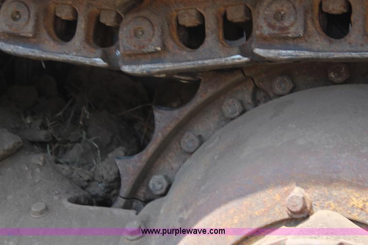 image for item G5305 1977 Caterpillar D8K dozer