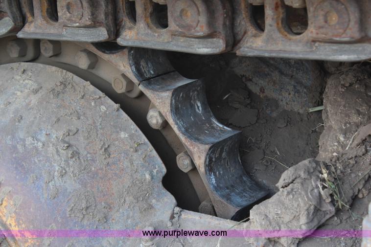 image for item G5305 1977 Caterpillar D8K dozer