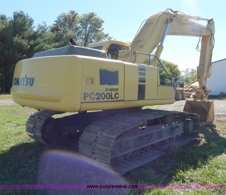 image for item H4000 1998 Komatsu PC200LC-6 excavator