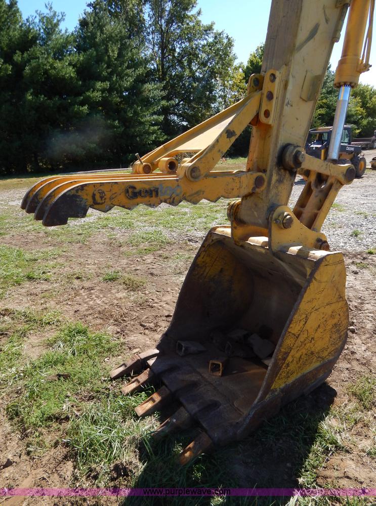 image for item H4000 1998 Komatsu PC200LC-6 excavator