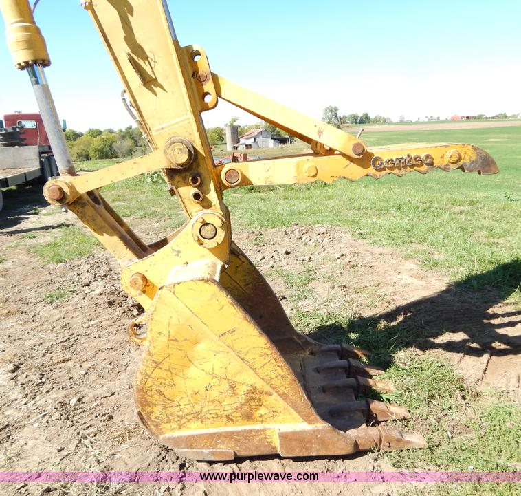 image for item H4000 1998 Komatsu PC200LC-6 excavator