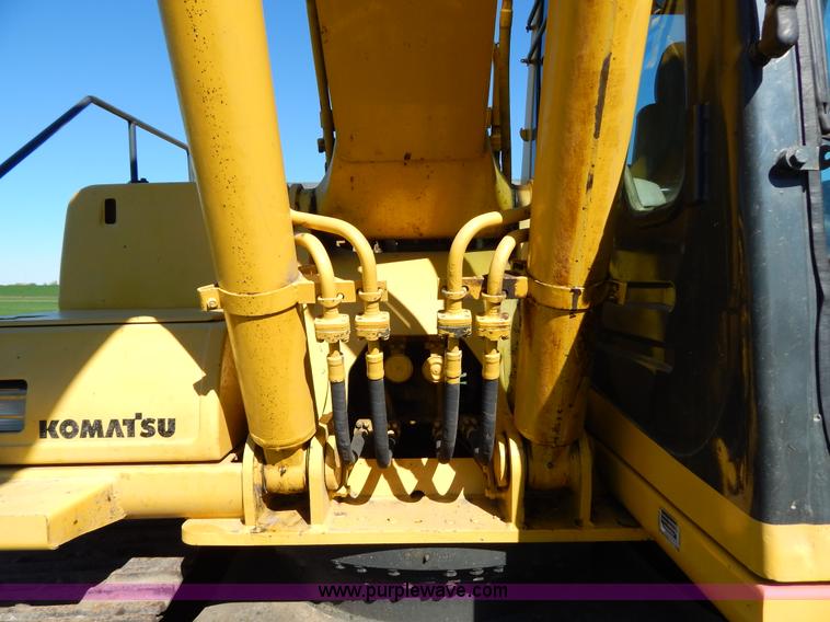 image for item H4000 1998 Komatsu PC200LC-6 excavator