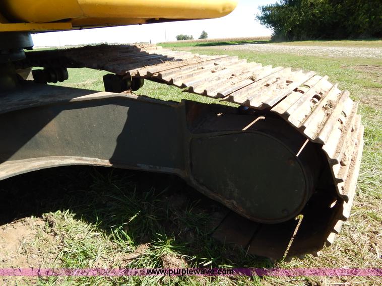 image for item H4000 1998 Komatsu PC200LC-6 excavator