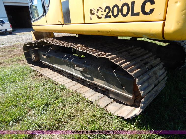 image for item H4000 1998 Komatsu PC200LC-6 excavator